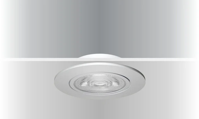 LED Deckeneinbauspot Helios silber, rund+schwenkbar, warmweiß