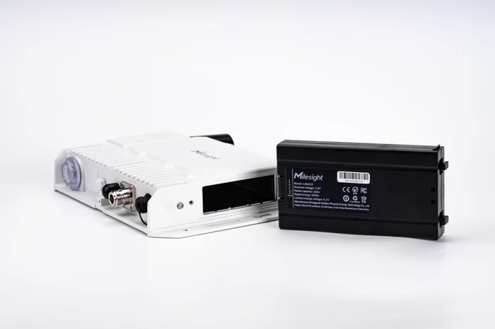 Milesight IoT 12000mAh IP67 UPS Battery Backup Kit, UPS01 PN: Type-C
