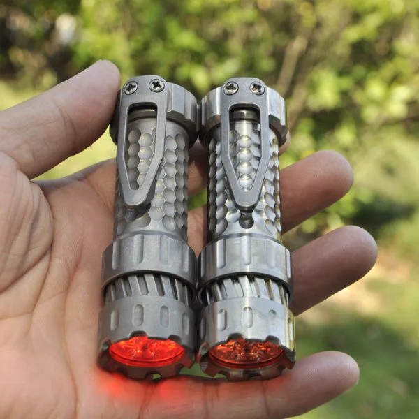 selected-lights Maeerxu MT03 Titan anodisiert Taschenlampe -18350- Nichia 5700K