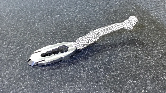 Titaner iFish Wrench mit Super Illu Lanyard